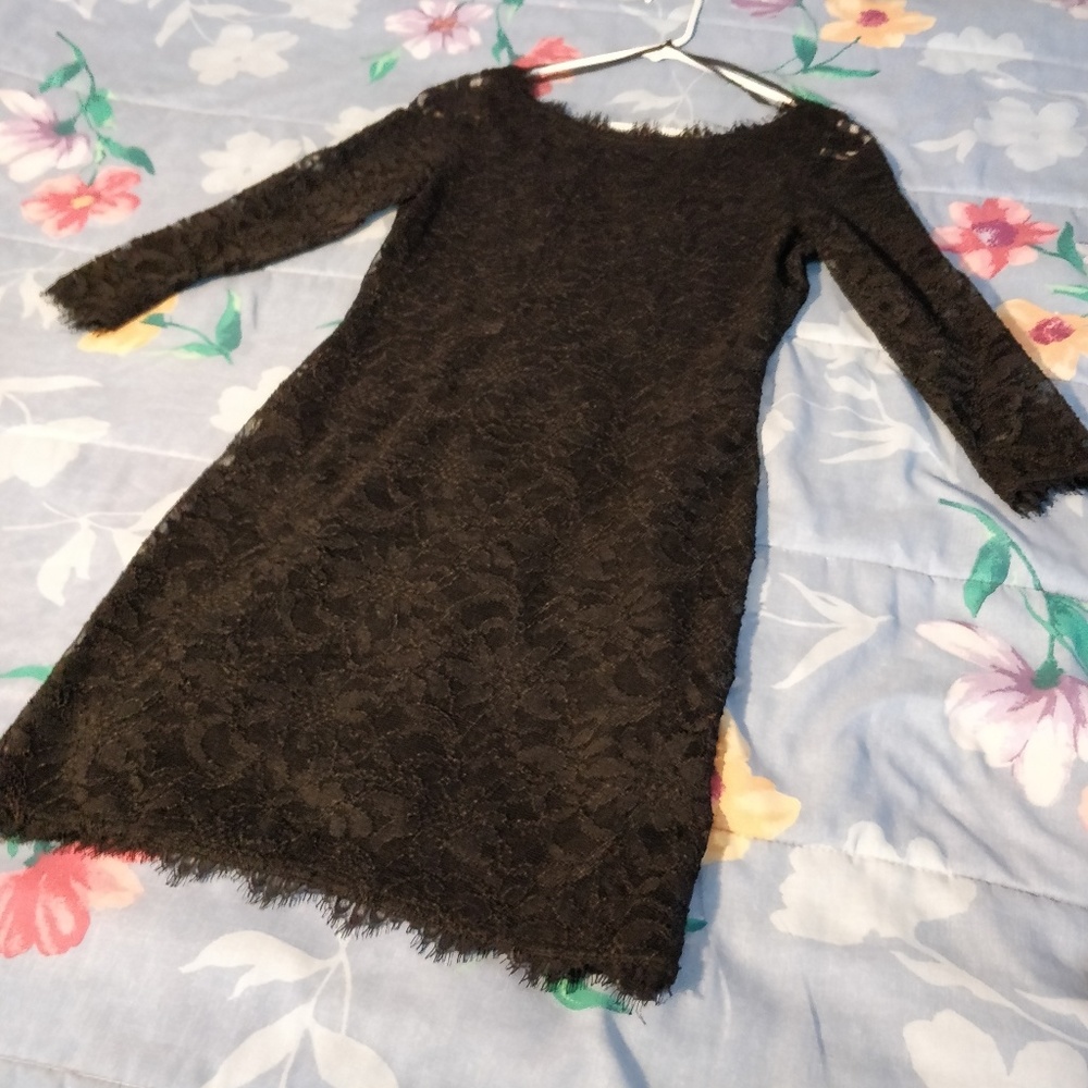 NWOT LBD Black Lace Dress with low back size 1/2